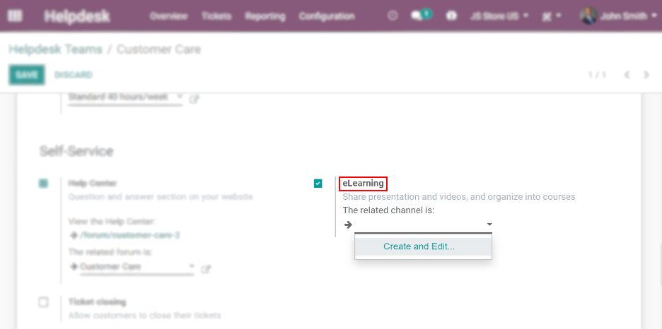 Vista general de la página de ajustes de un equipo de atención al cliente destacando la función de eLearning en la aplicación Soporte al cliente de Odoo.